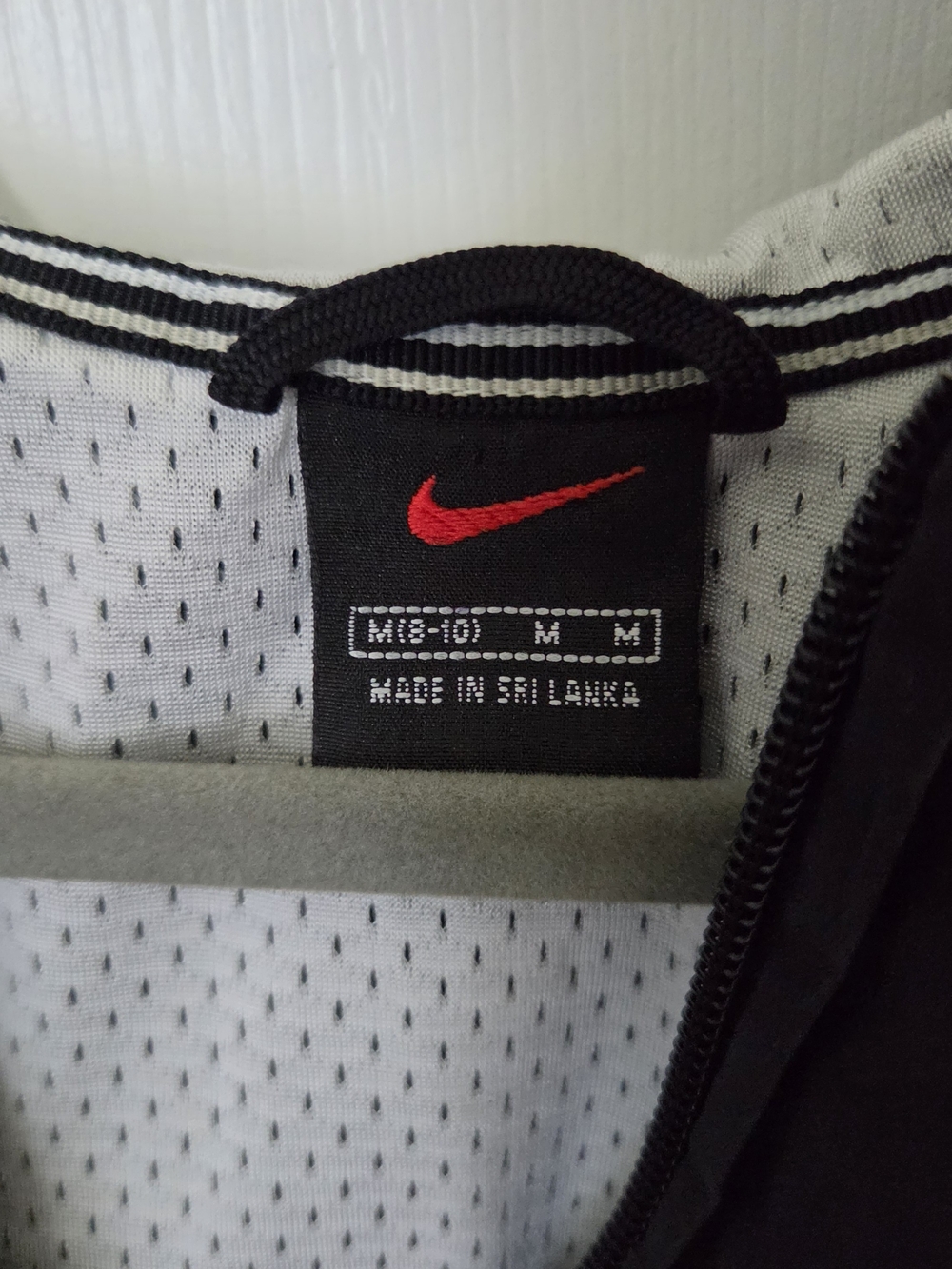 Vintage Nike Women's Black And White Windbreaker Sz M - Picture 3 of 6